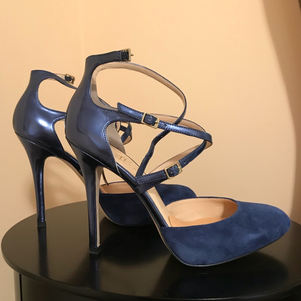 Ivanka Trump metallic and suede navy pumps